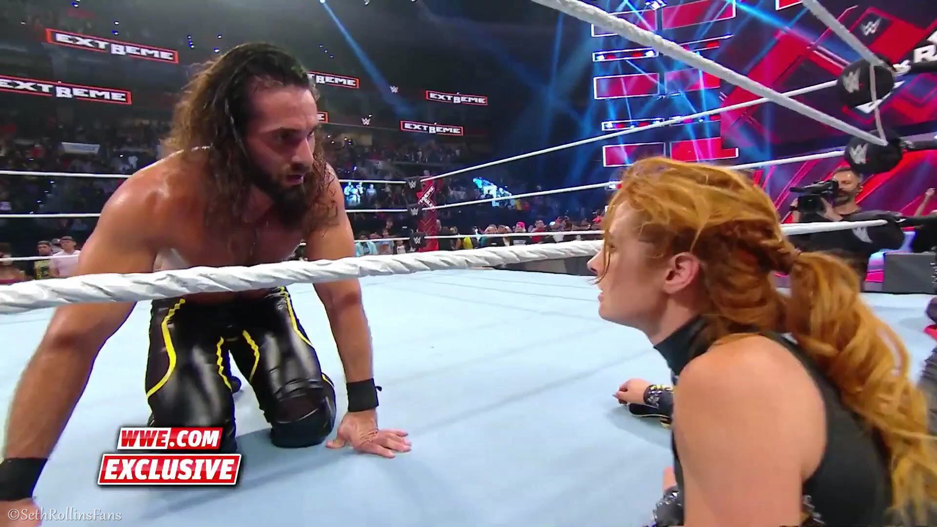 Seth Rollins Fans #MondayNightMessiah Lynch