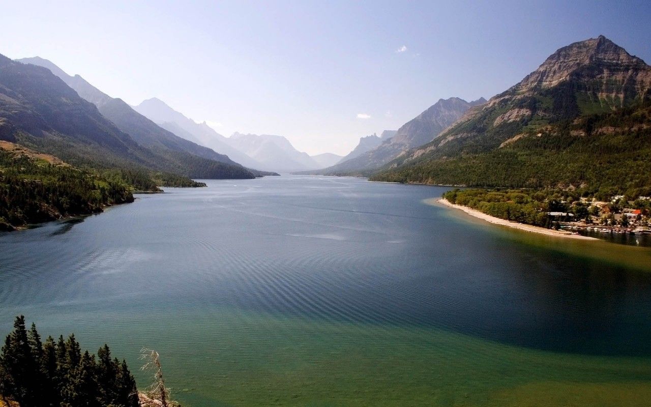 Waterton Lakes National Park wallpaper. Waterton Lakes National
