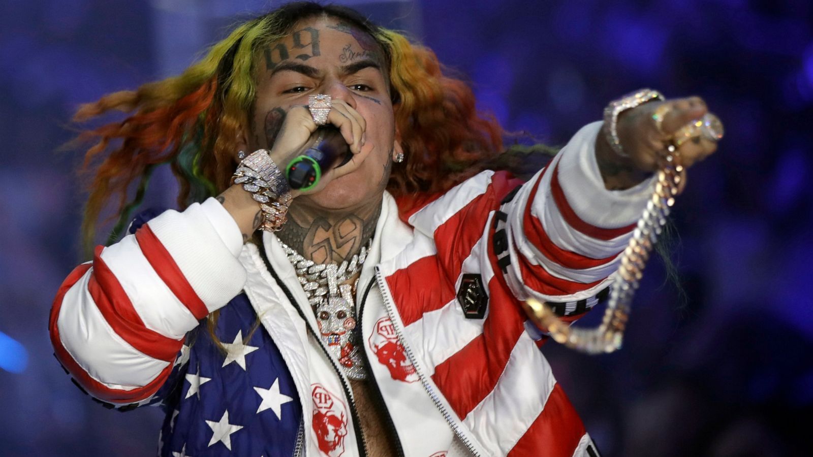 Tekashi 6ix9ine releases new video from home confinement
