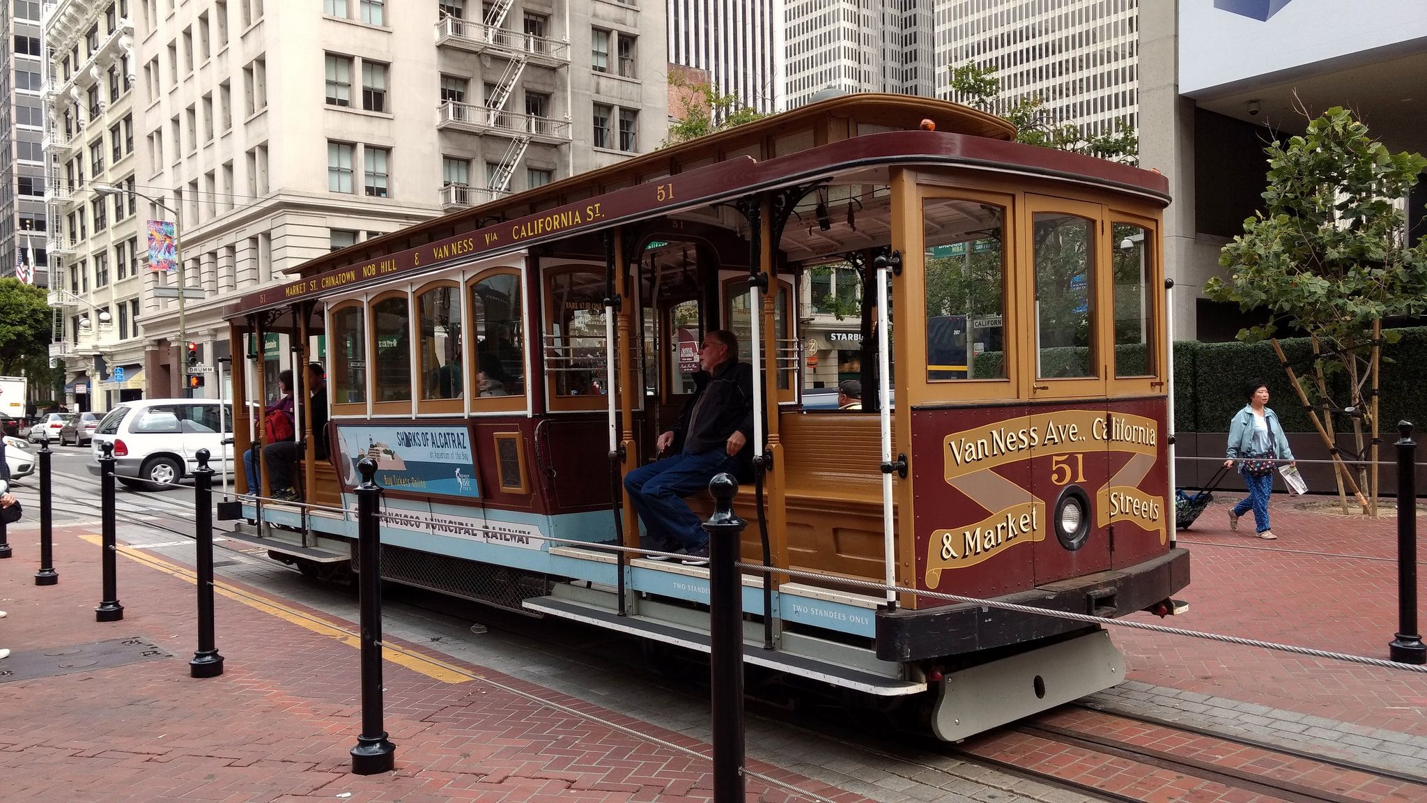 Construction shuts California Street cable cars