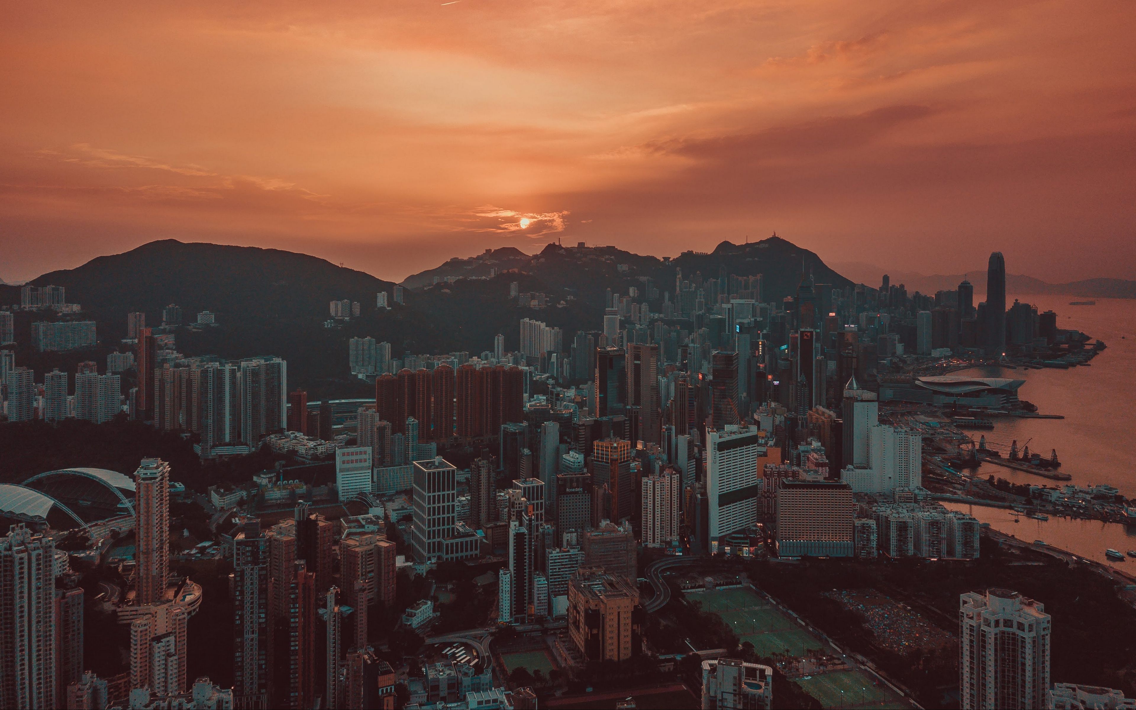 Download wallpaper 3840x2400 city, sunset, aerial view