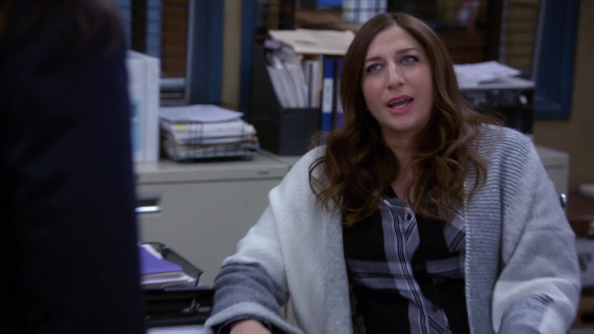 Brooklyn Nine Nine: Gina Admits That She Is Pregnant