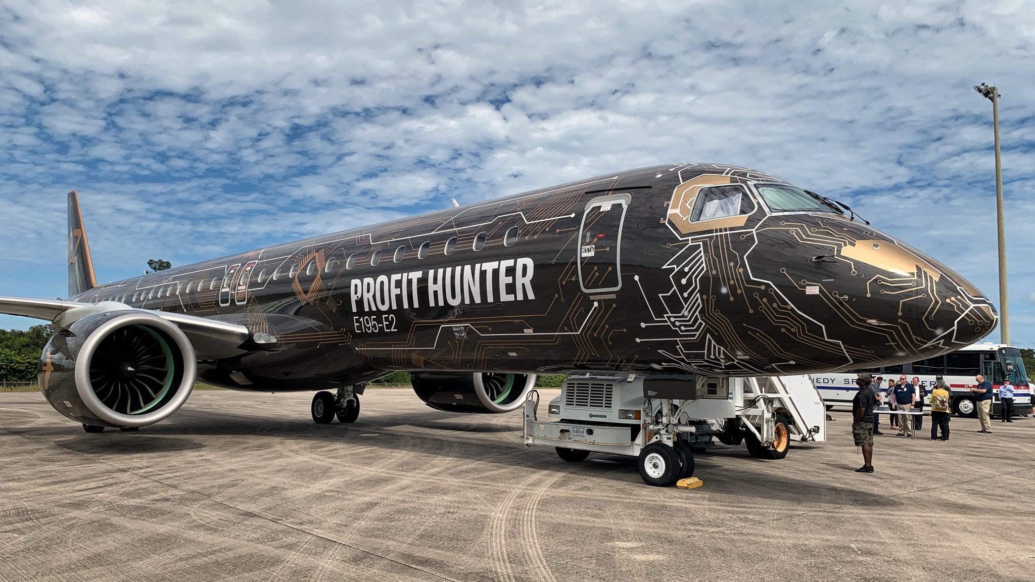 Embraer Boasts Design Benefits Of E195 E2 Profit Hunter