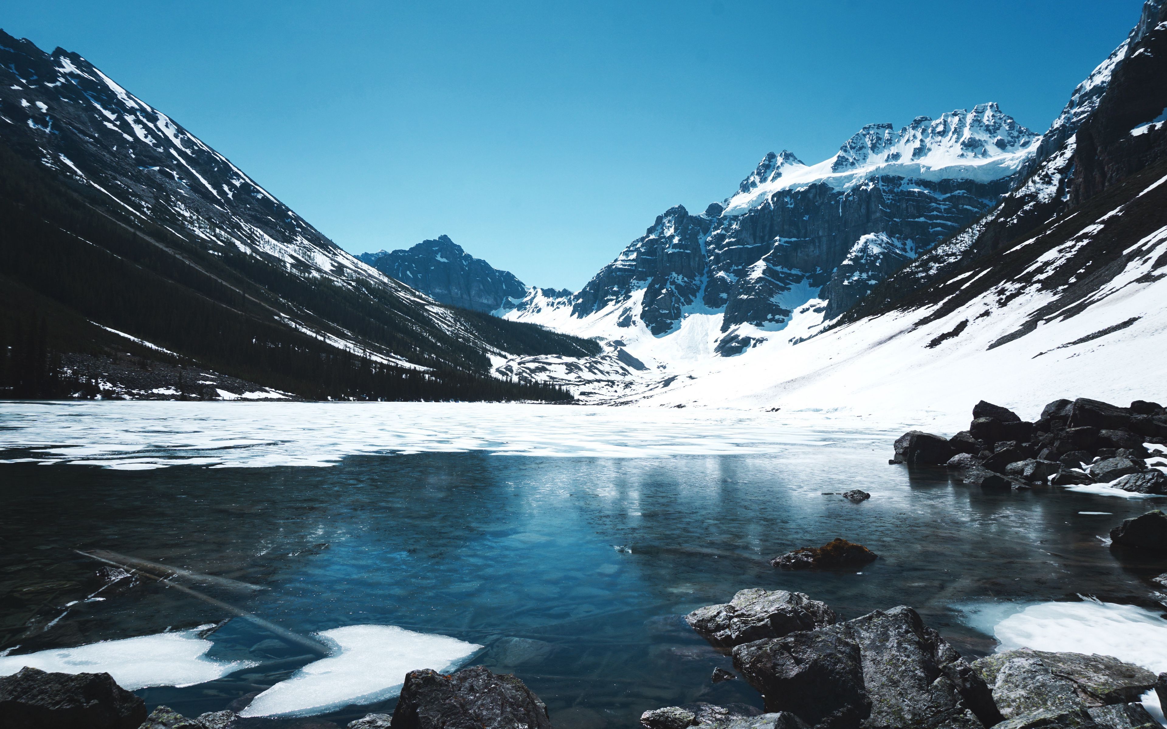 Download wallpaper 3840x2400 mountains, lake, ice, snow 4k ultra