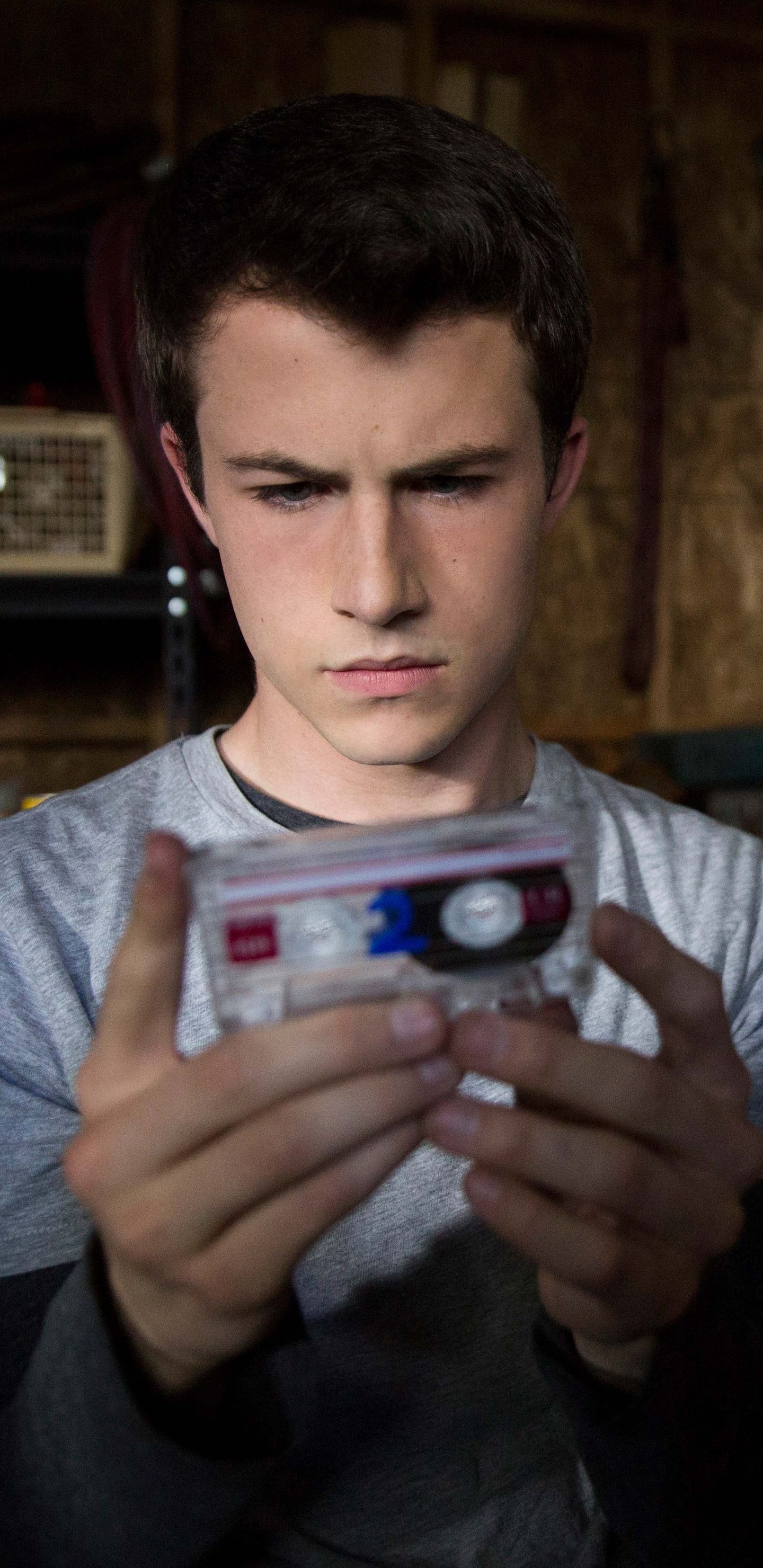 Dylan Minnette As Clay Jensen In 13 Reasons Why Samsung