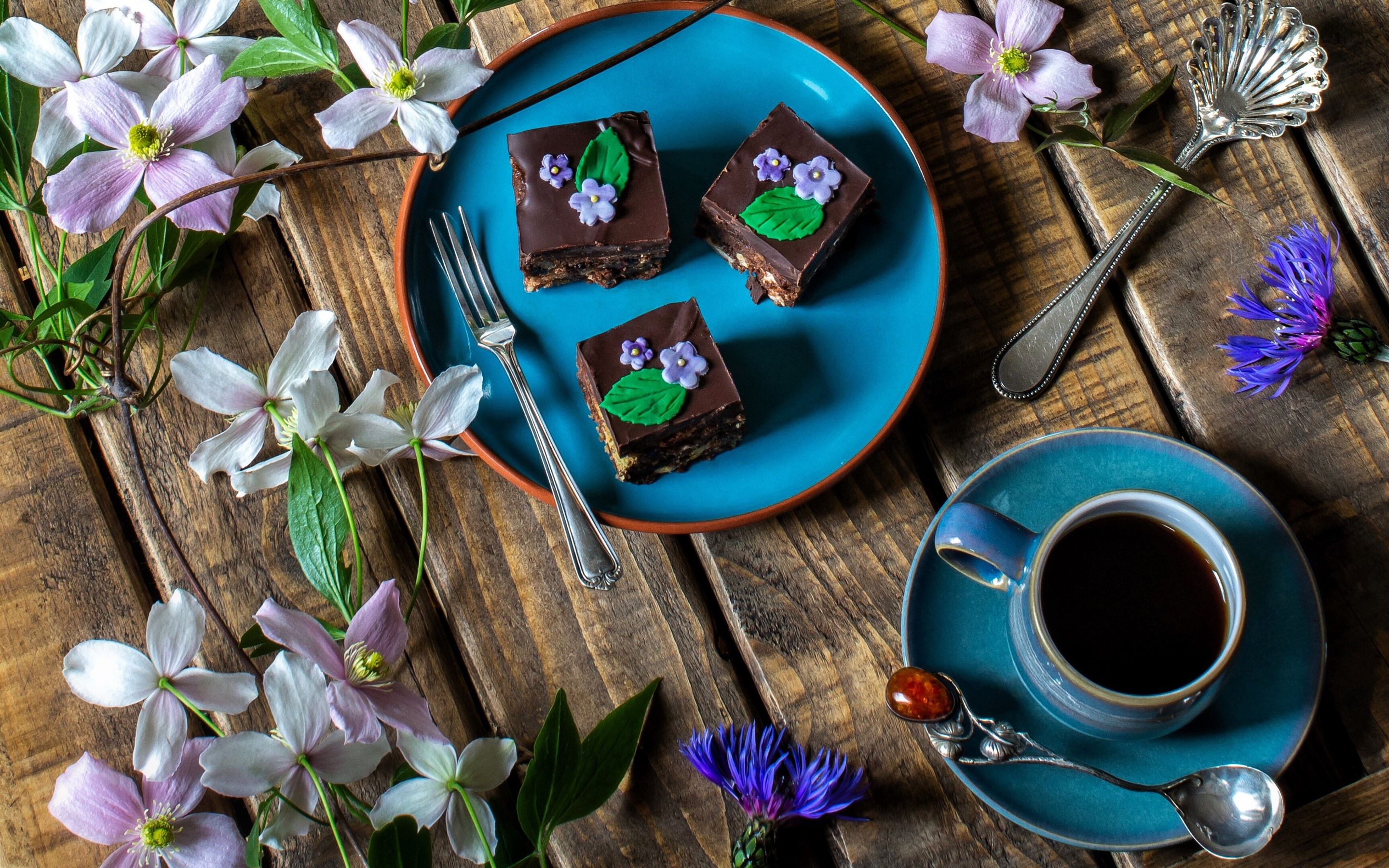Wallpaper Chocolate cakes, dessert, flowers, coffee 2880x1800 HD