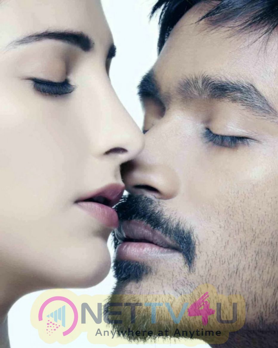 Dhanush And Sruthi Hasaan Romantic Image In Three Movie. Latest