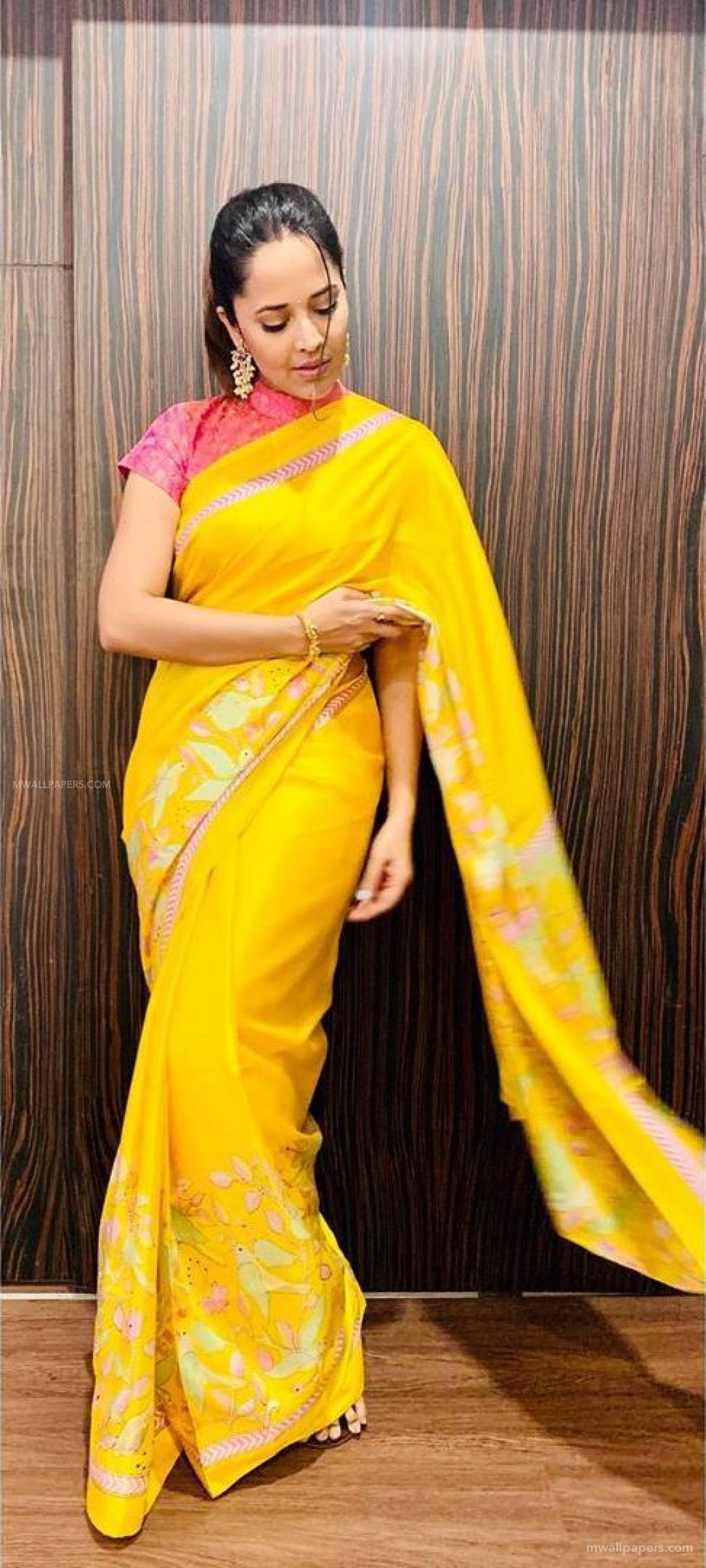 Anasuya Bharadwaj HD Wallpaper Desktop Background