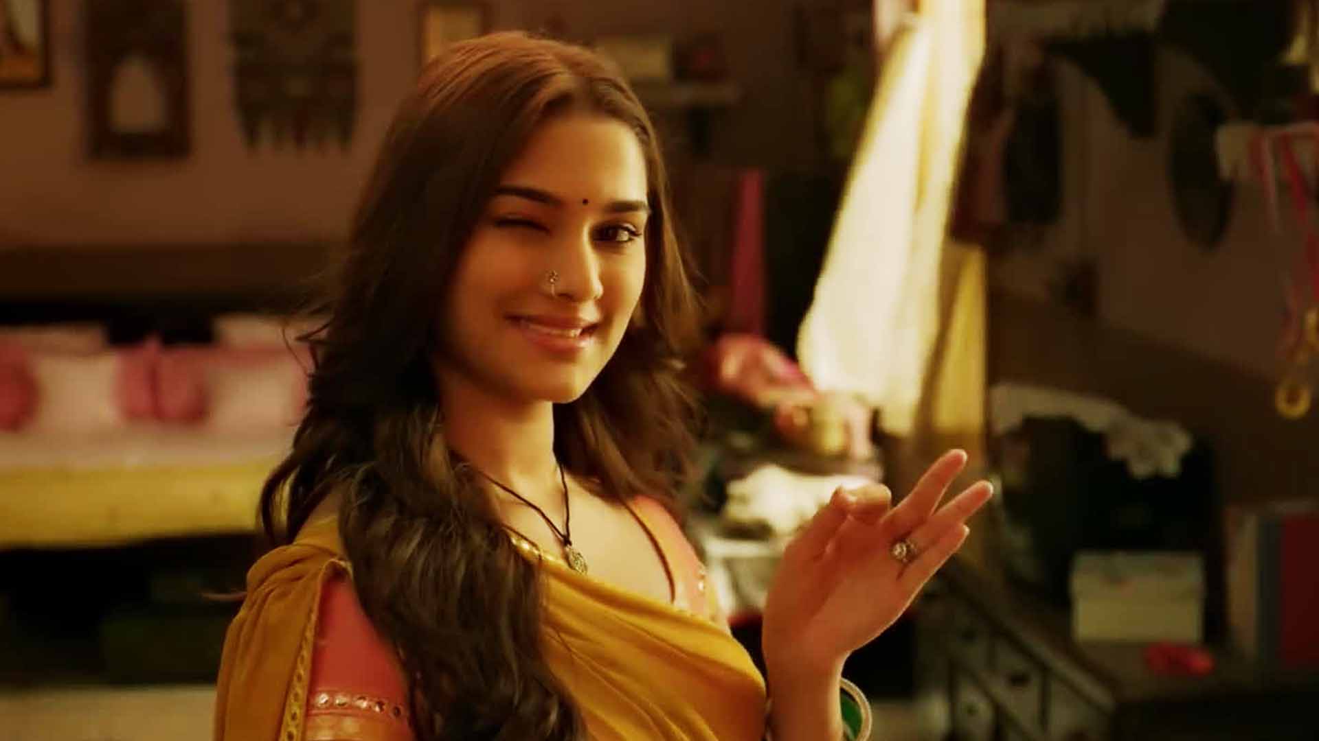 Dabangg 3 actress name is Saiee Manjrekar HD photo free. New
