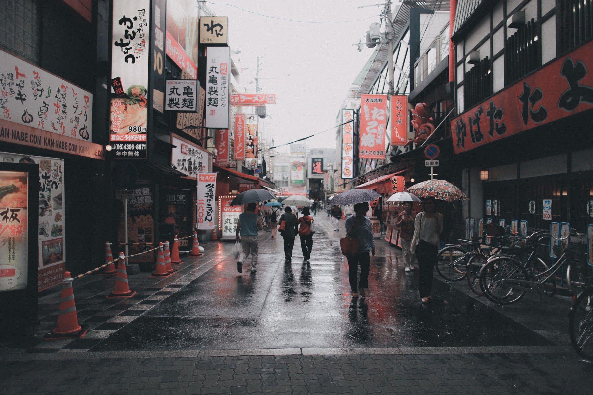 black umbrella #umbrella #Asian #street #Japan #Japanese P