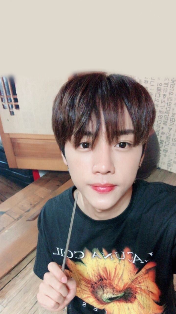 the boyz sunwoo wallpaper