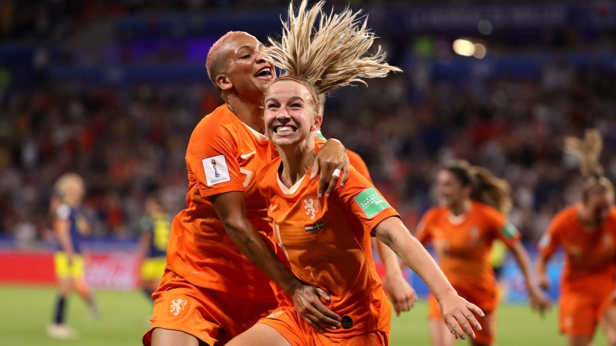 Netherlands face US in Women's World Cup final after beating