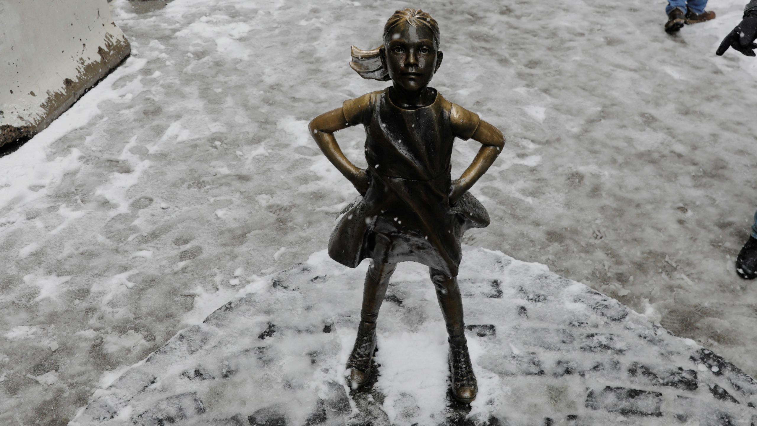 Fearless Girl' Statue No Longer Staring Down 'Charging Bull'