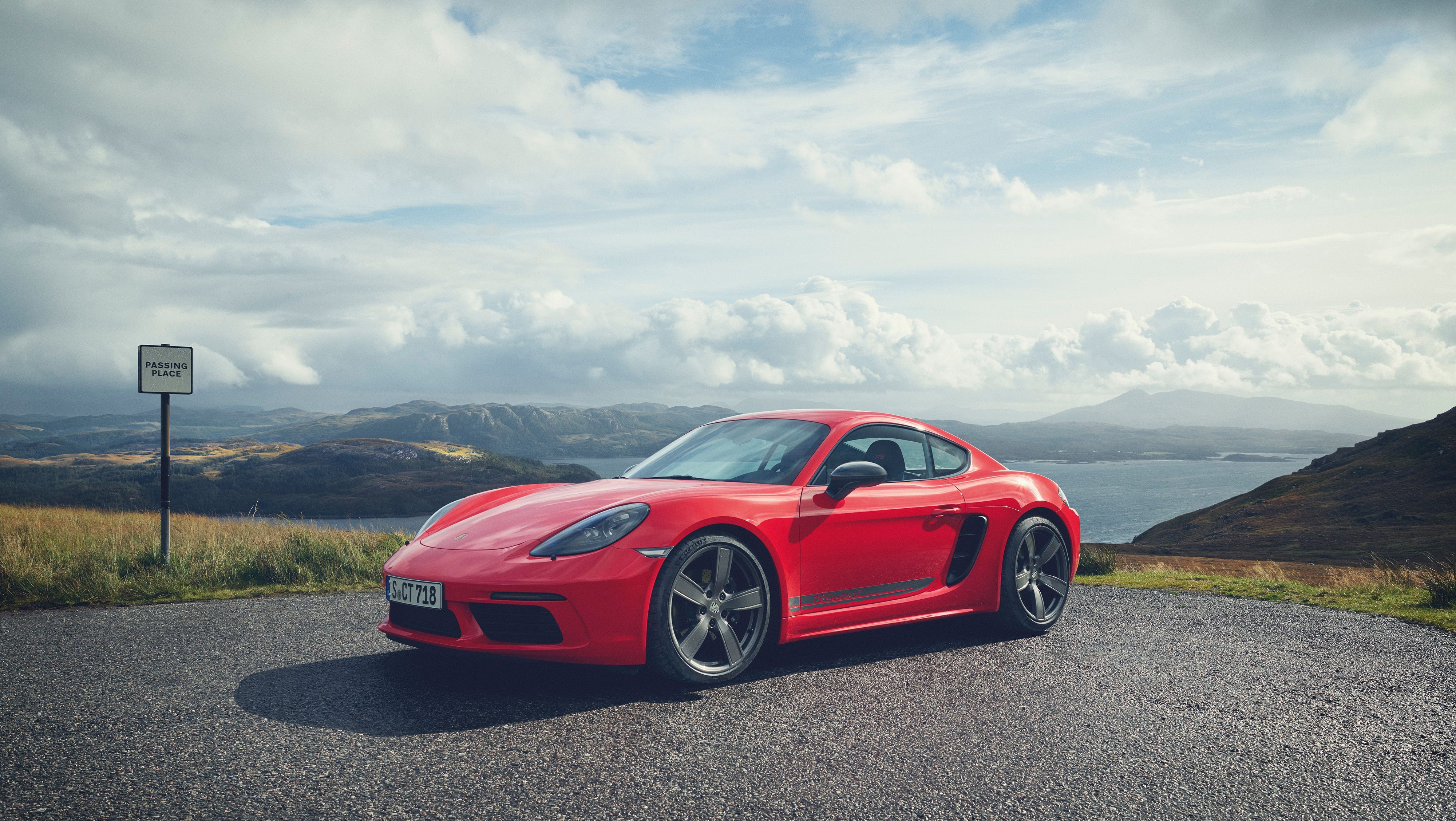 Porsche 718 Cayman Review, Pricing, and Specs