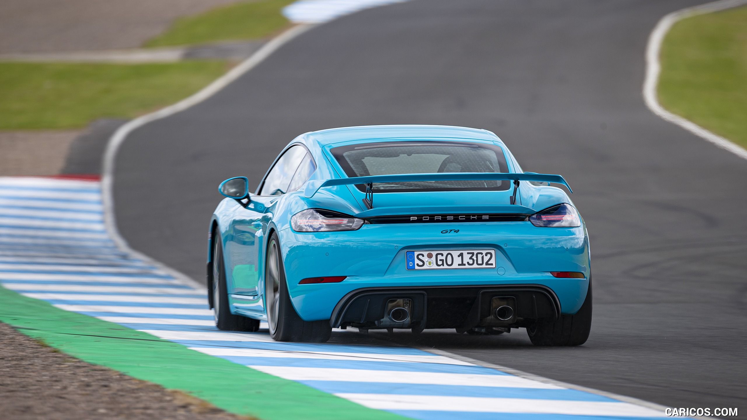 Porsche 718 Cayman GT4 (Color: Miami Blue). HD