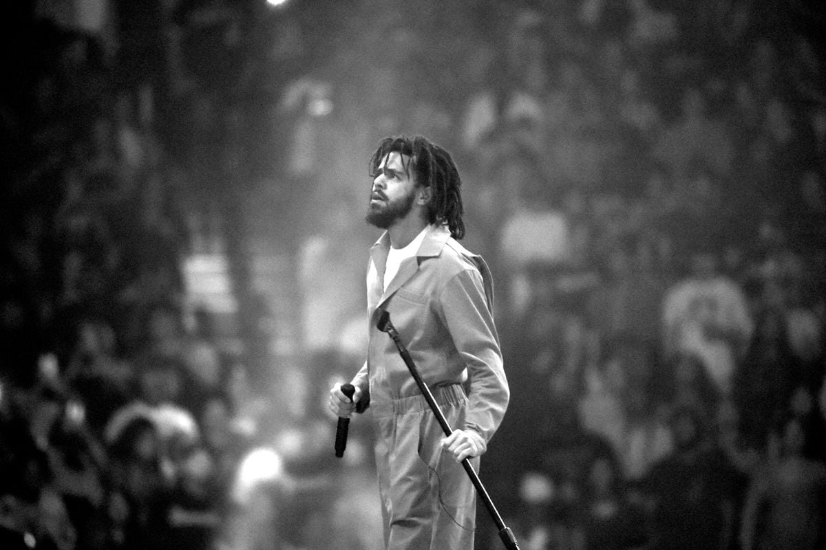J Cole Cole Breaks Apple Music'first Day Streaming Cole