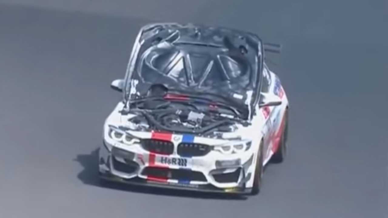See BMW M4 GT4 Driver Blinded By Hood Hit The Pit Wall