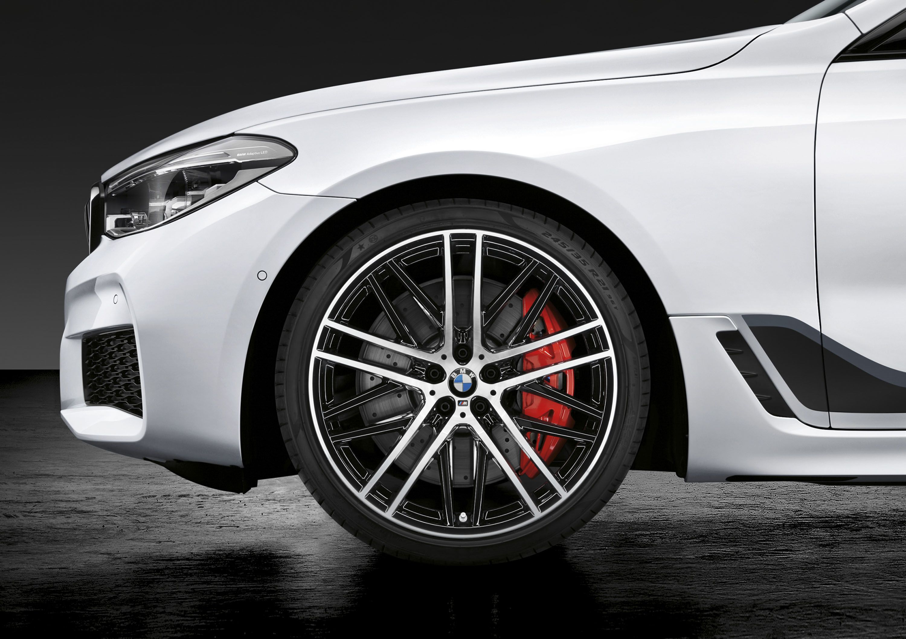 BMW 6 Series Gran Turismo Gets BMW M Performance Parts