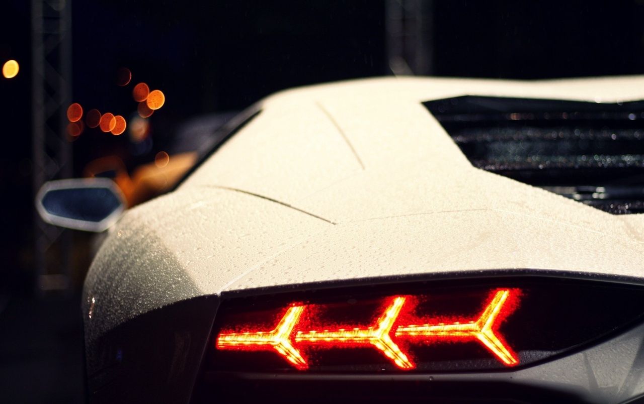Hd Lamborghini Aventador Taillight Wallpaper Tail
