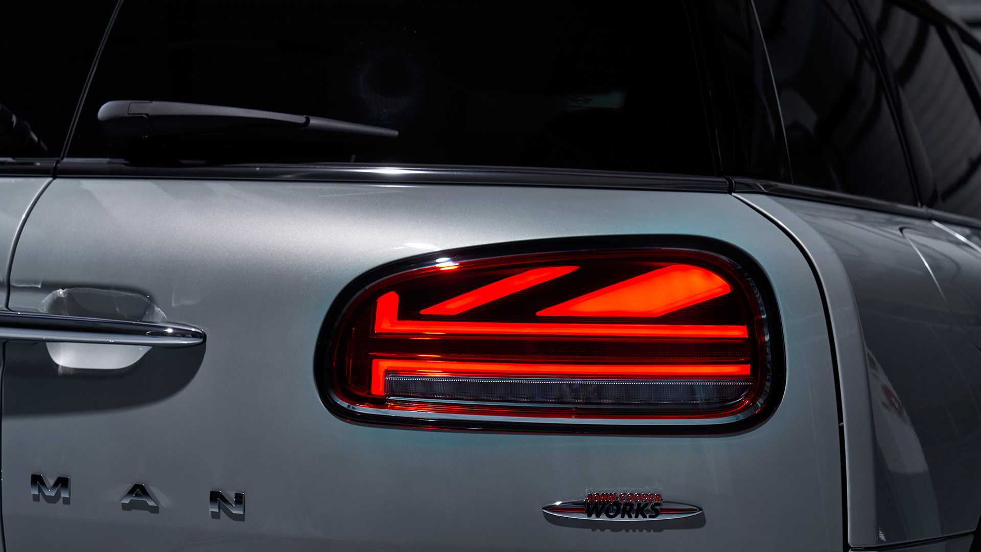 MINI Clubman John Cooper Works Tail Light Wallpaper 37