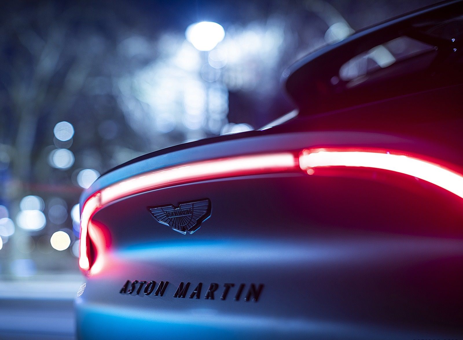 Aston Martin DBX Q by AM Tail Light Wallpaper