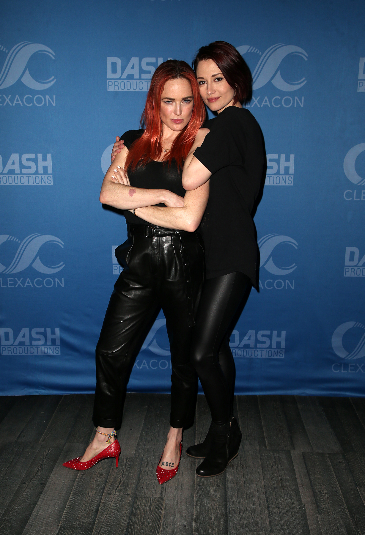 Caity Lotz Leigh And Caity Lotz Wallpaper