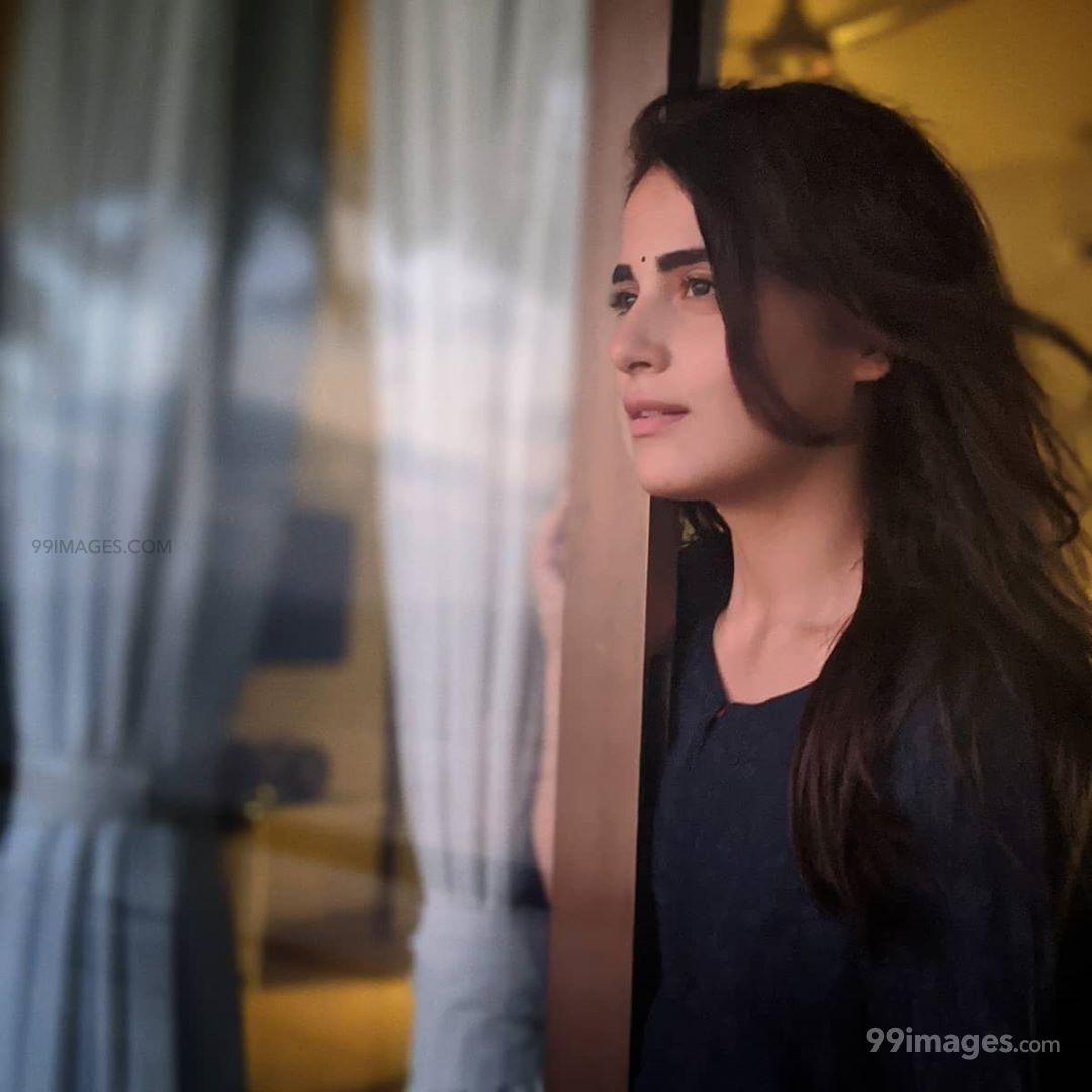 Radhika Madan Wallpapers - Wallpaper Cave