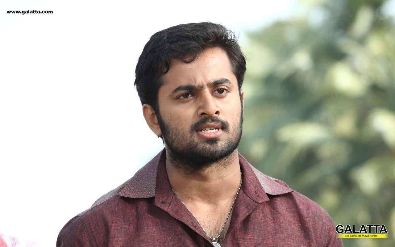 Unni Mukundan Wallpaper Free Unni Mukundan Background