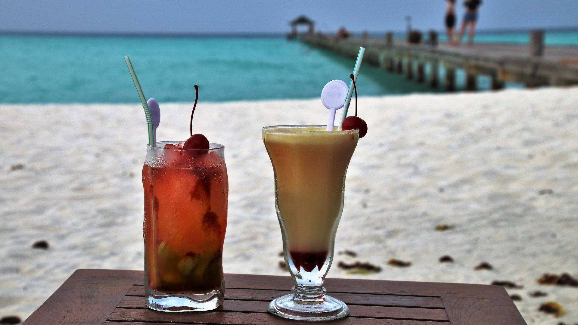 Holiday Beach Summer Cocktail Drinks View Free HD Image