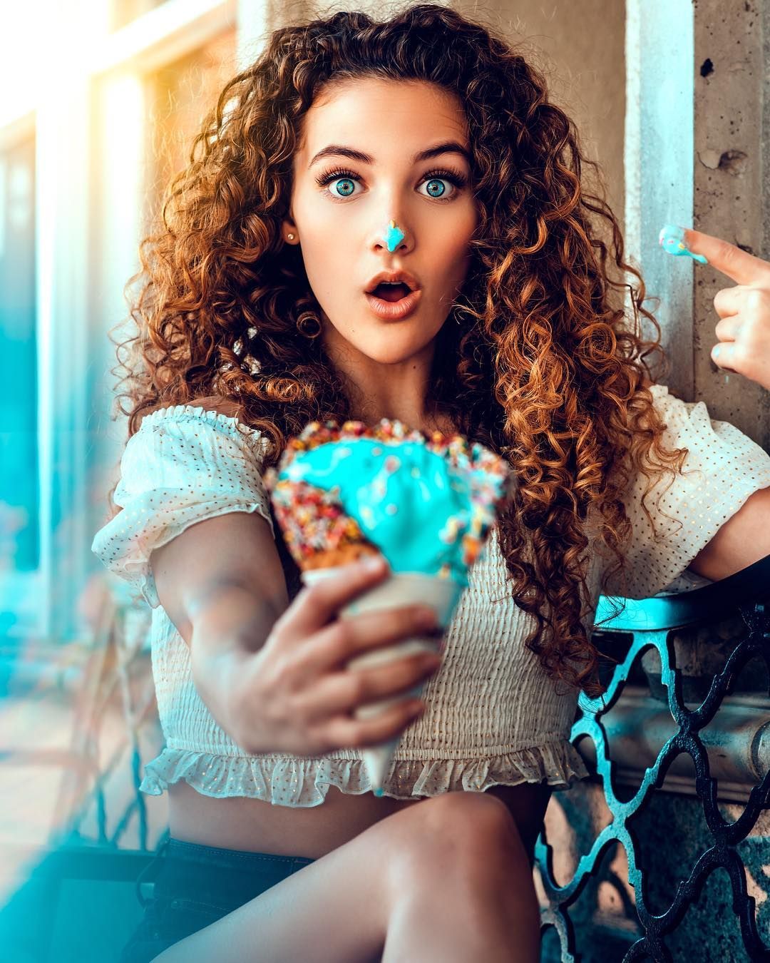 Best sofie dossi image. Sofie dossi, Contortionist, Contortion
