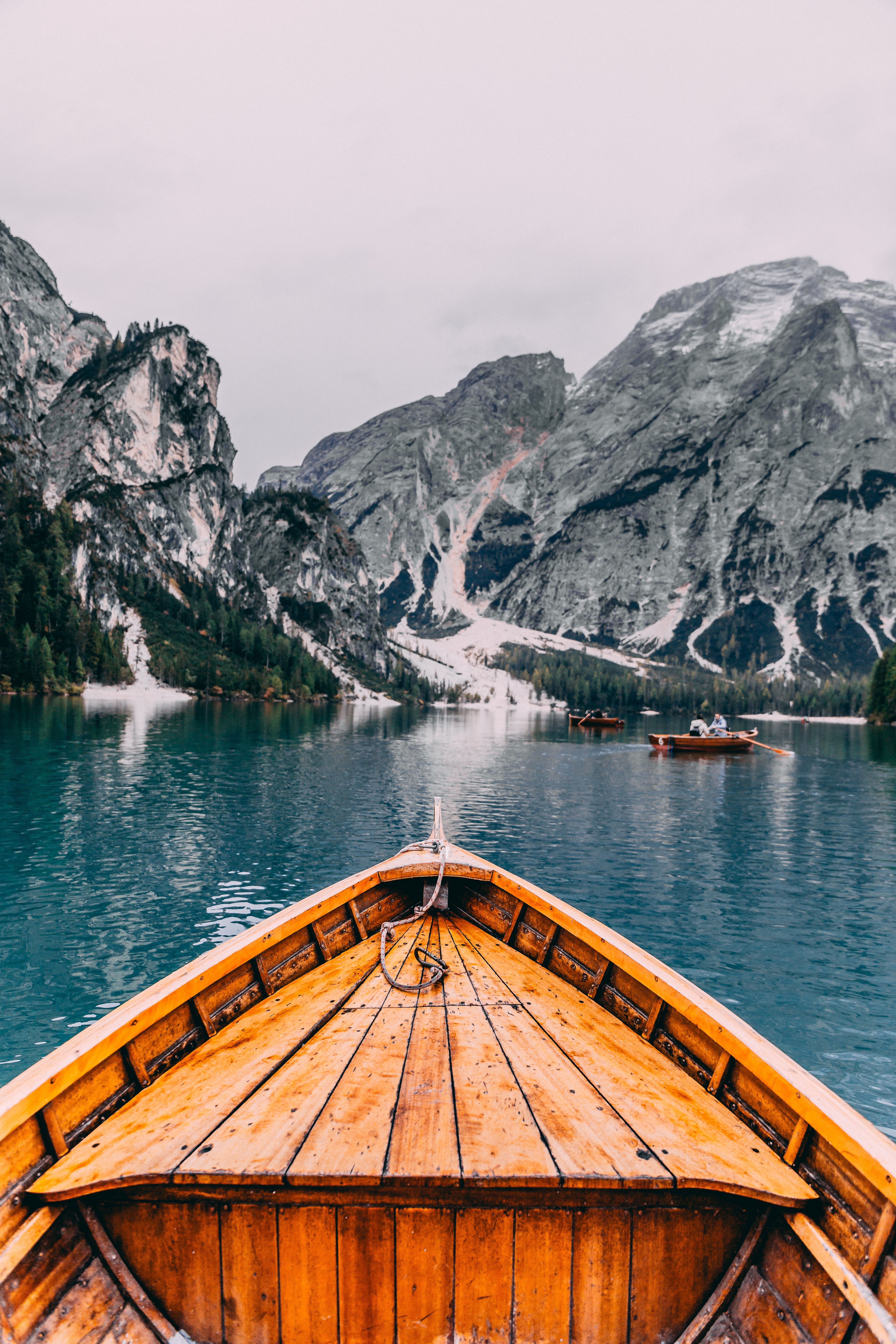 Boat, water, lake and mountain HD photo by Pietro De Grandi