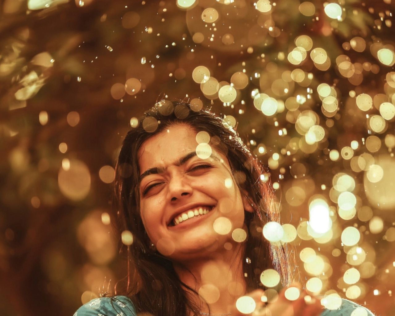 Rashmika Mandanna In Dear Comrade 1280x1024 Resolution