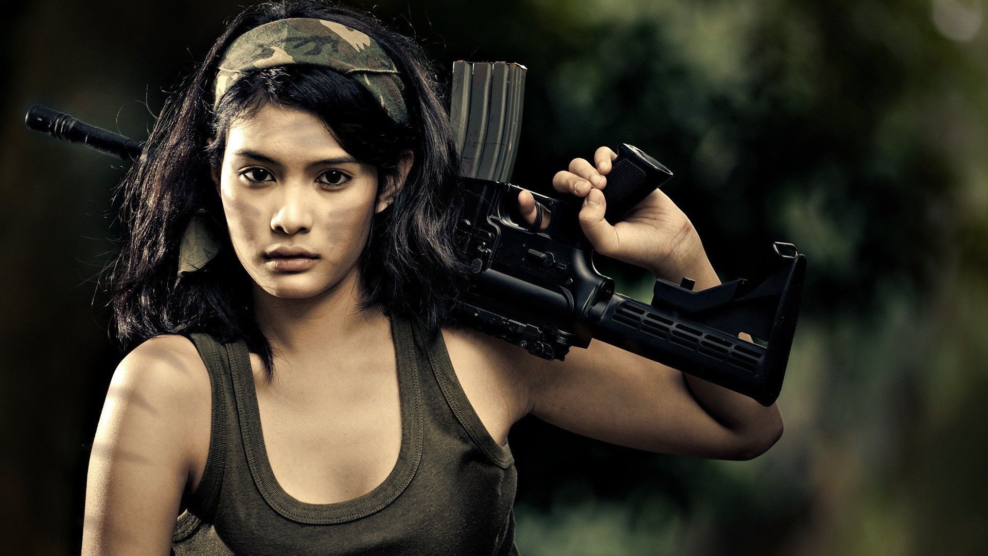 home girls army girl with gun HD wallpaper 743 - Girls With