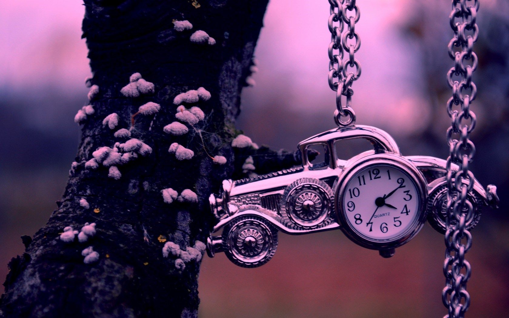 Clock Wallpaper 25447 1680x1050px