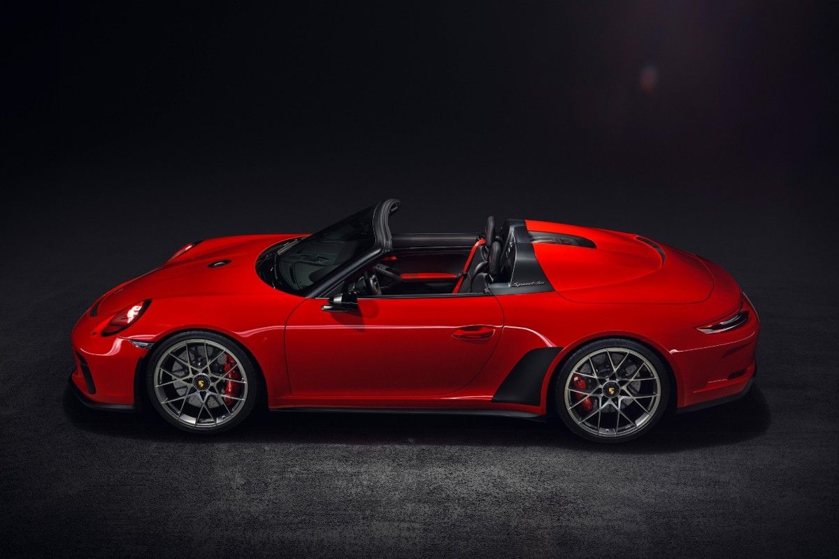 Porsche gives gorgeous 911 Speedster the green light