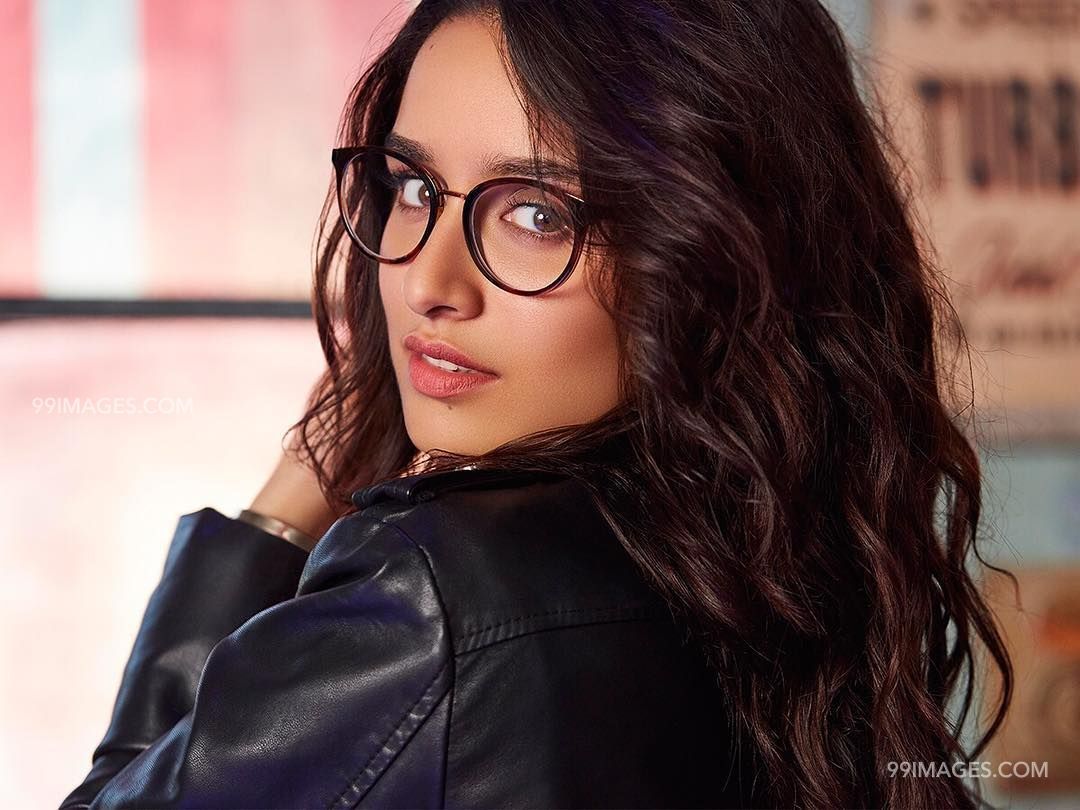 Shraddha Kapoor Beautiful HD Photo & Mobile Wallpaper