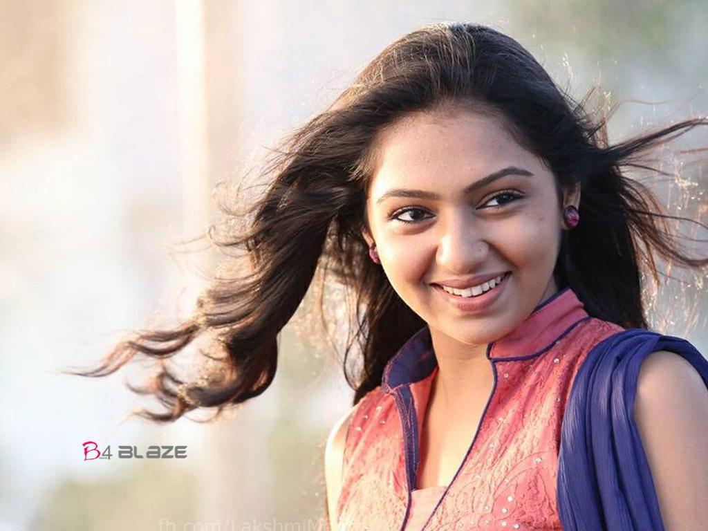 Lakshmi Menon Biography, Age, Photo and Family