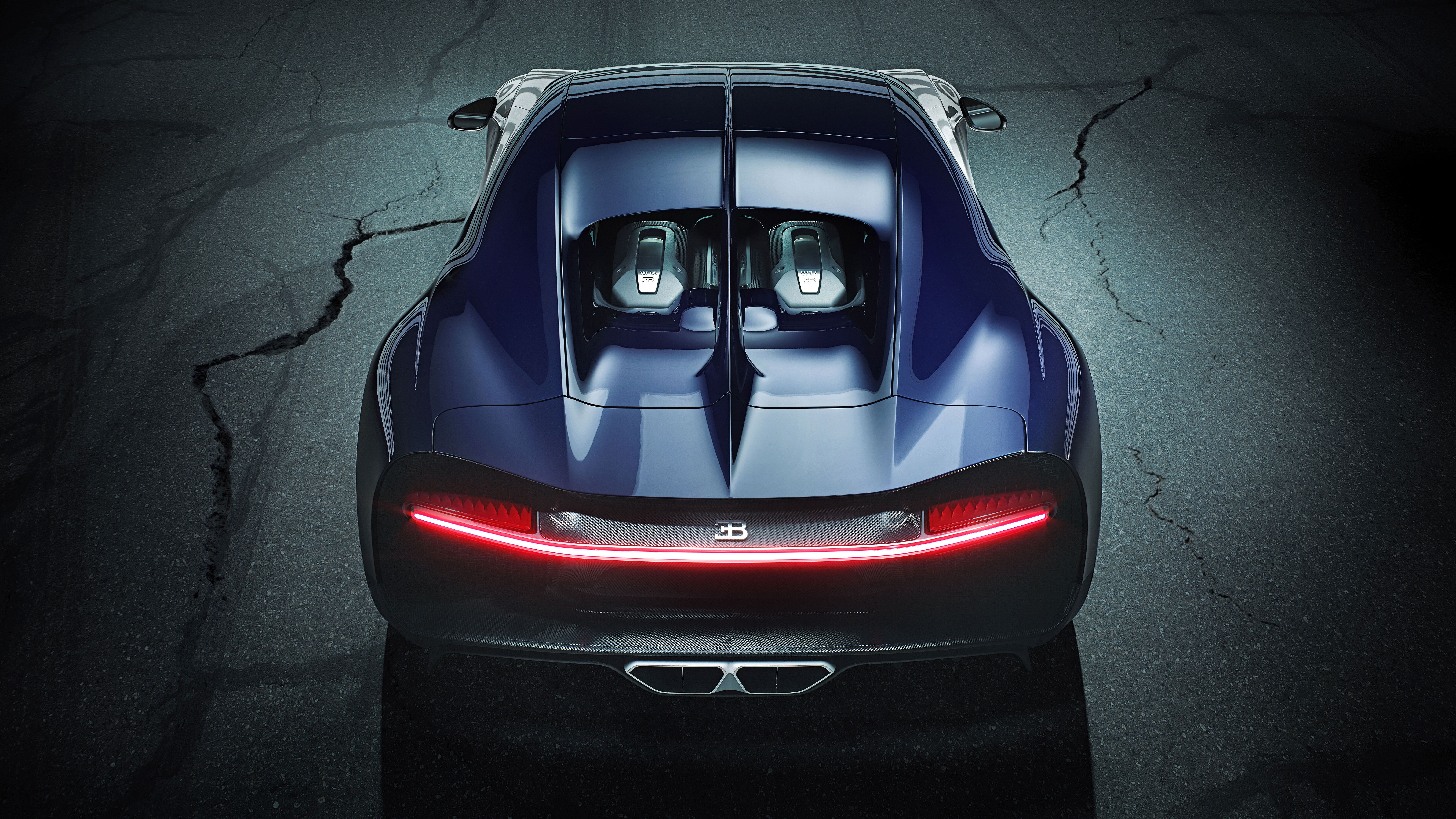 Bugatti Chiron Sport Rear view 4K 8K Wallpaper. HD Car Wallpaper