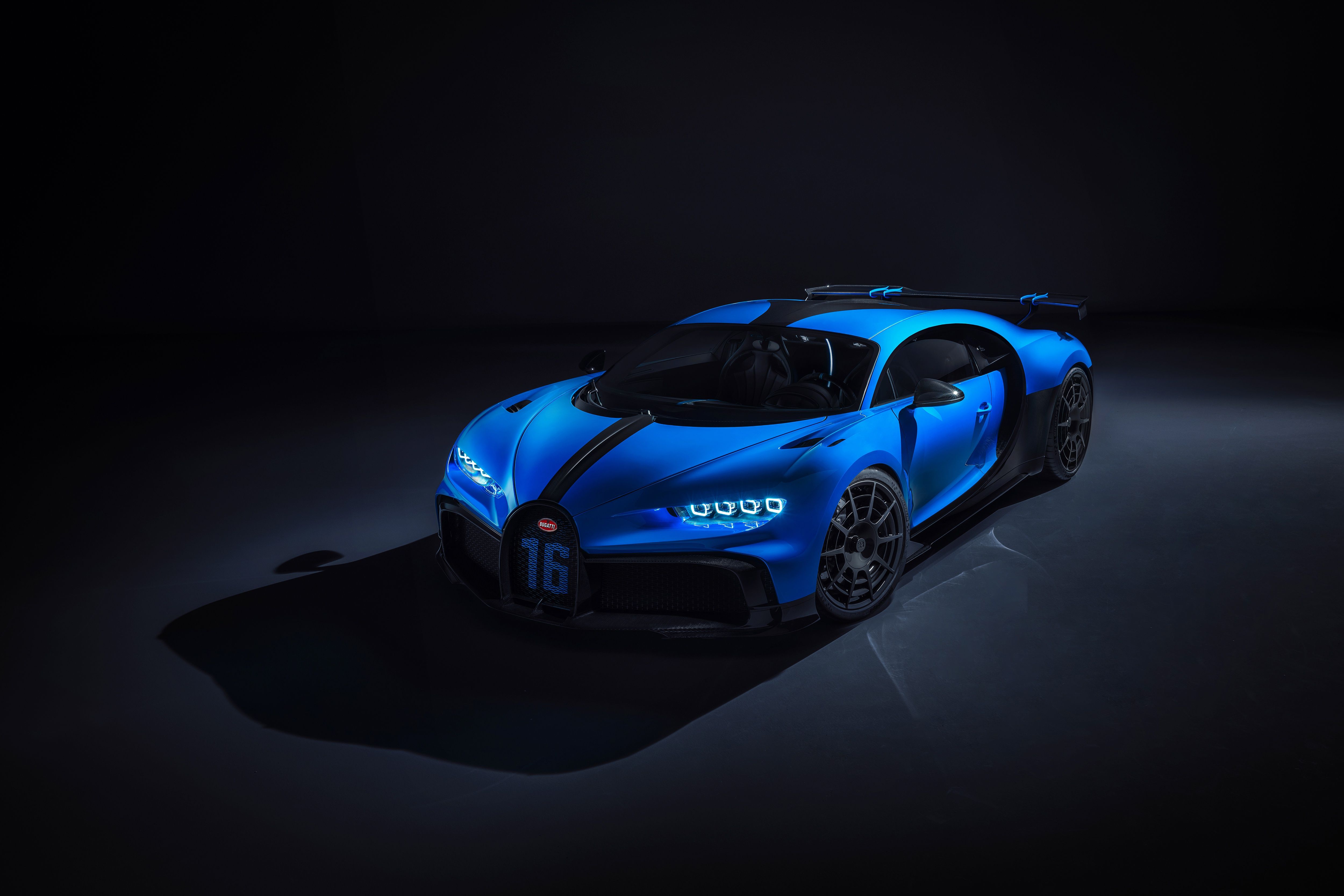 Bugatti Chiron Pur Sport 4k Ultra HD Wallpaper. Background