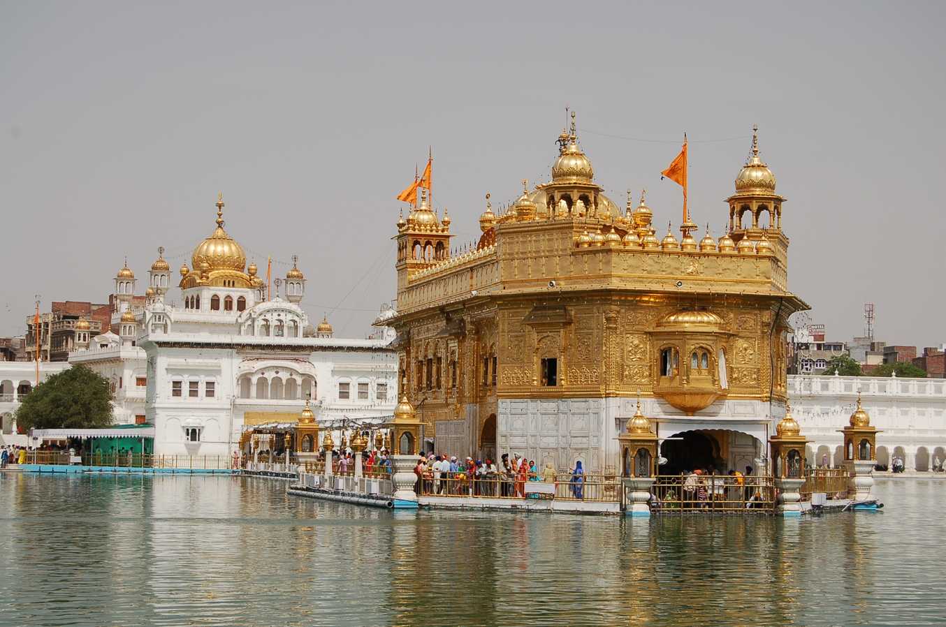 Golden Temple In Amritsar wallpaper