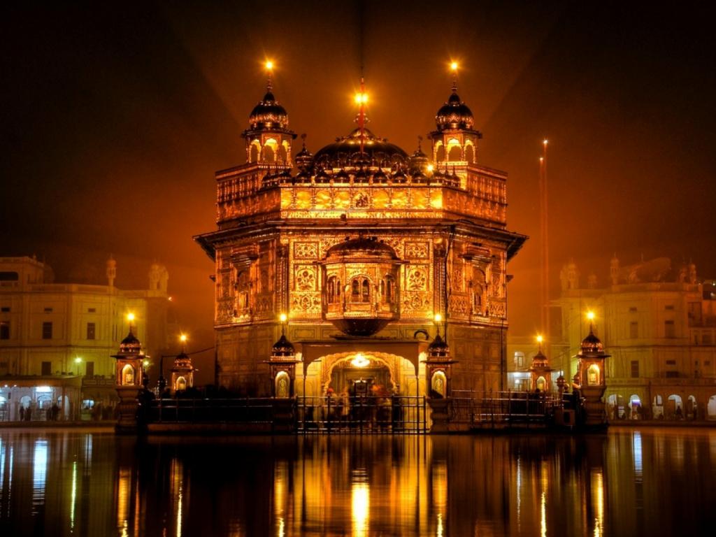 Golden Temple Amritsar India 1024 X 768 Picture, Golden Temple