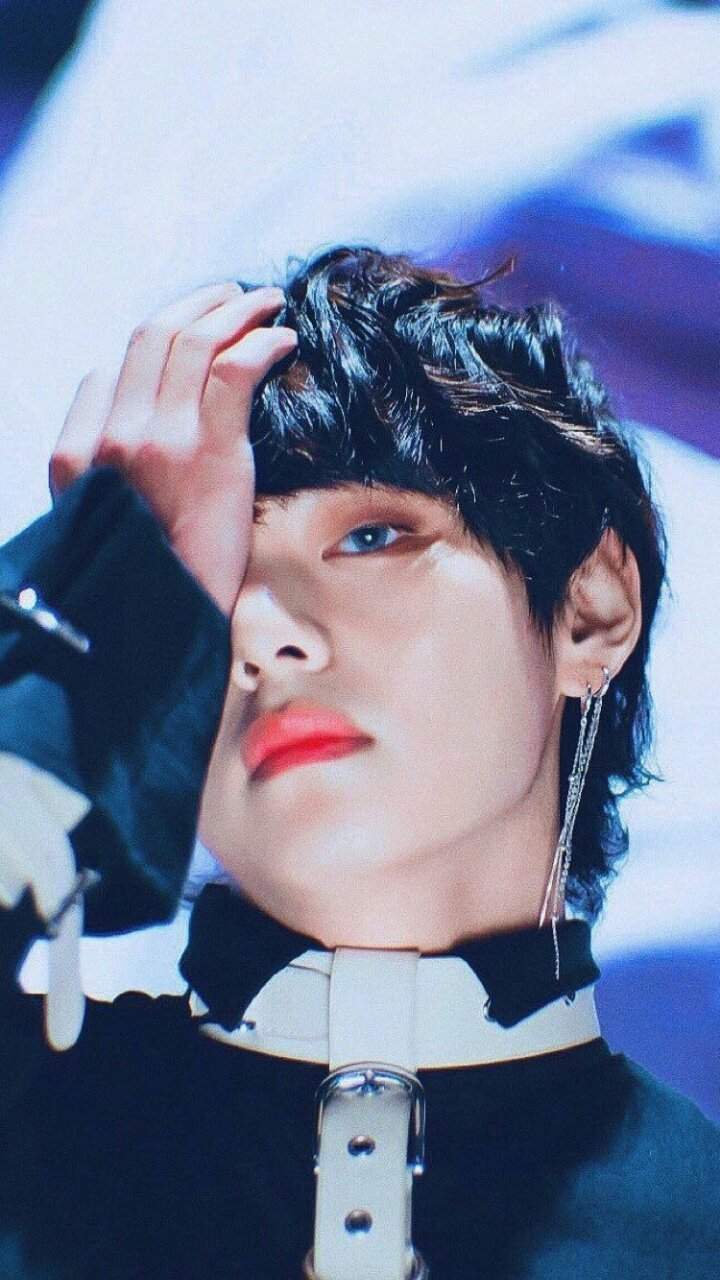 Wallpaper Kim Taehyung. BTS ARMY INDONESIA AMINO Amino