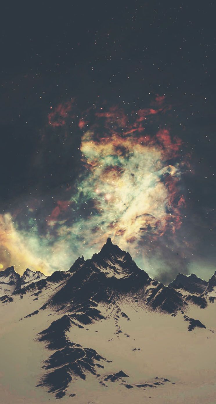 The iPhone Wallpapers » Night Mountain