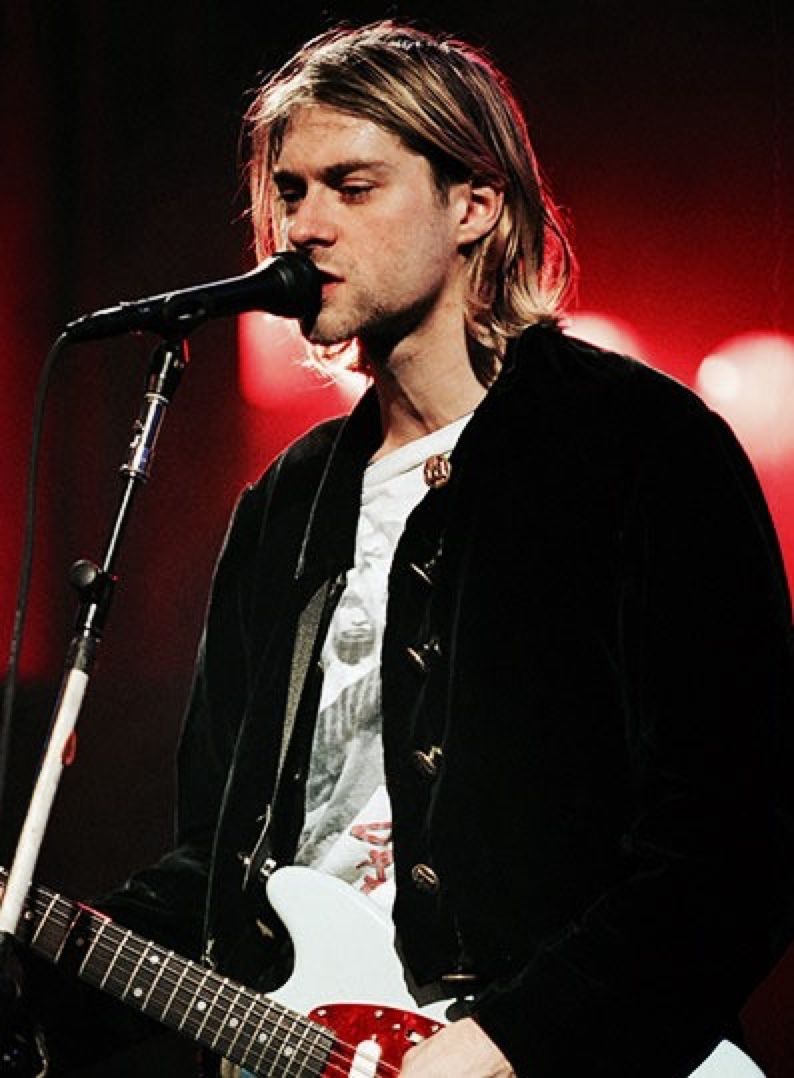 Kurt Cobain Guitar Tumblr Wallpapers - Wallpaper Cave