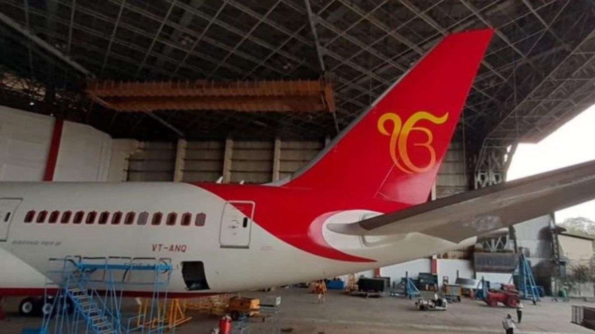Air India paints Ik Onkar on tail of plane to mark 550th birthday