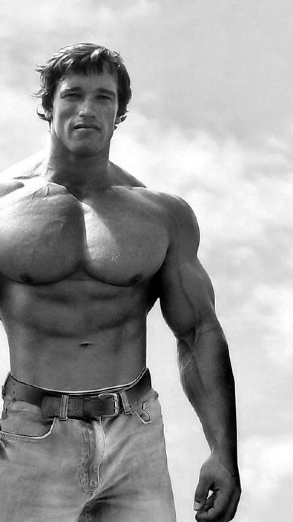 Download Arnold Schwarzenegger Black And White Wallpaper iPhone