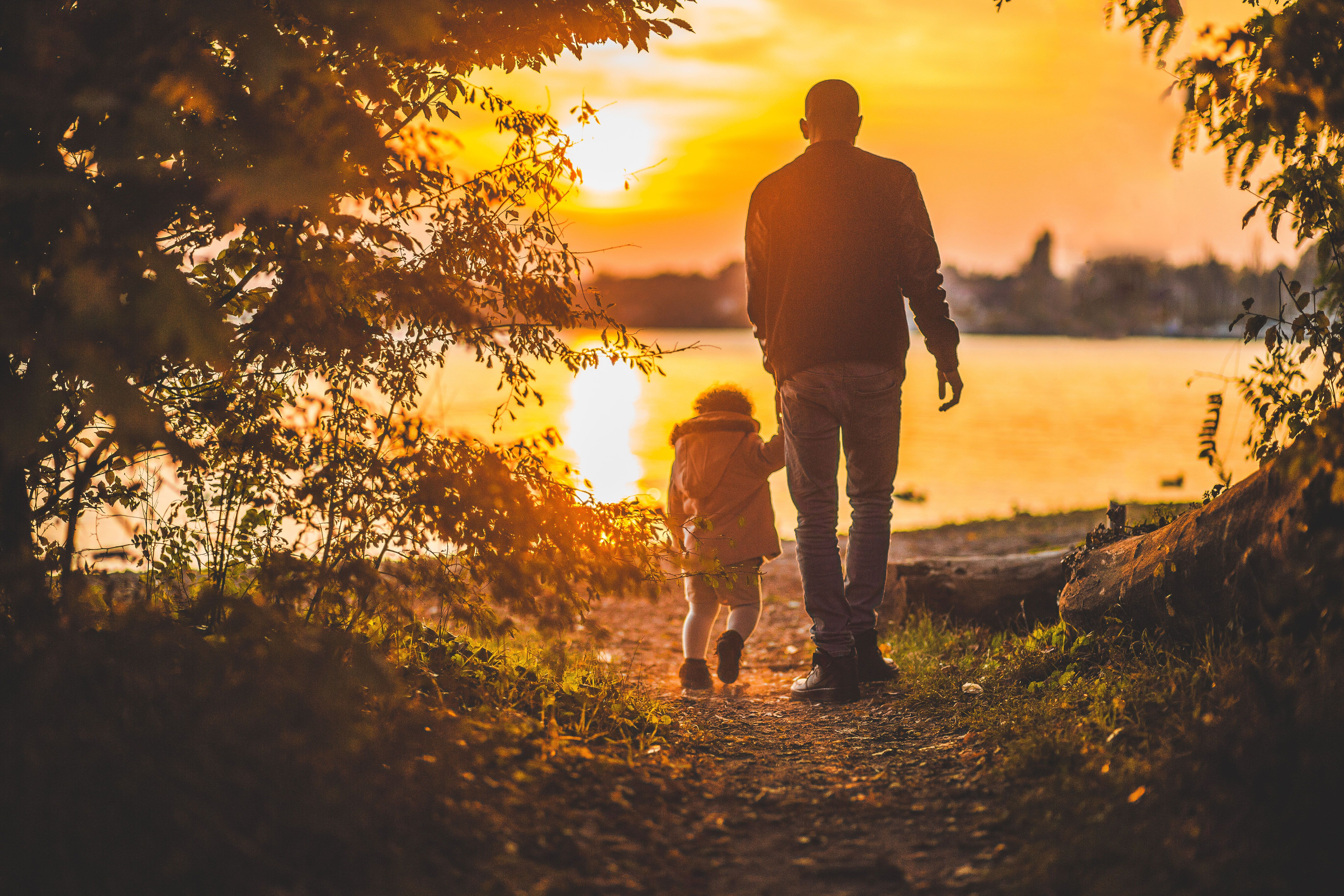 Father And Kid Walking Towards Lake, HD Photography, 4k Wallpaper
