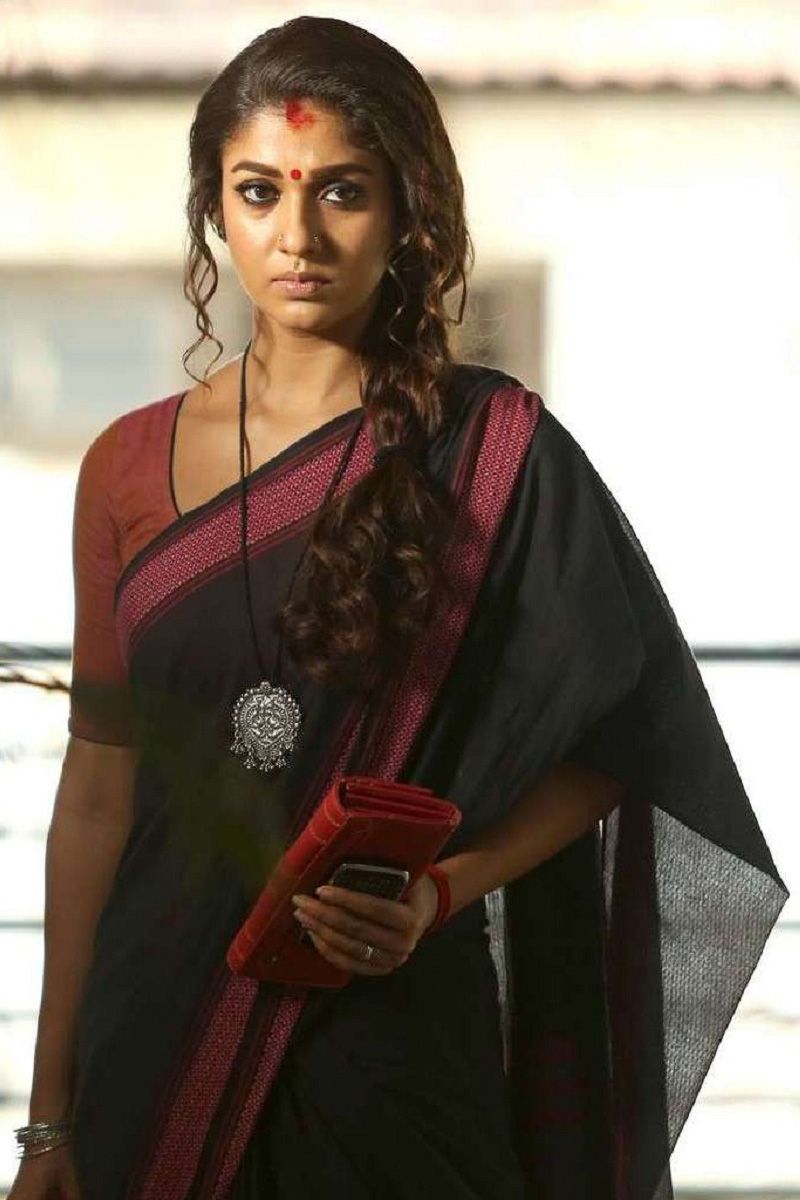 Nayanthara in black saree super gorgeous actress mobile wallpaper