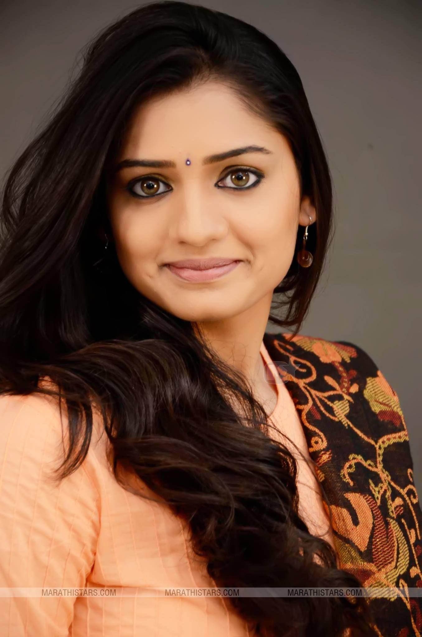 Hruta Durgule Marathi Actress Photo, Biography, Wiki, Vaidehi