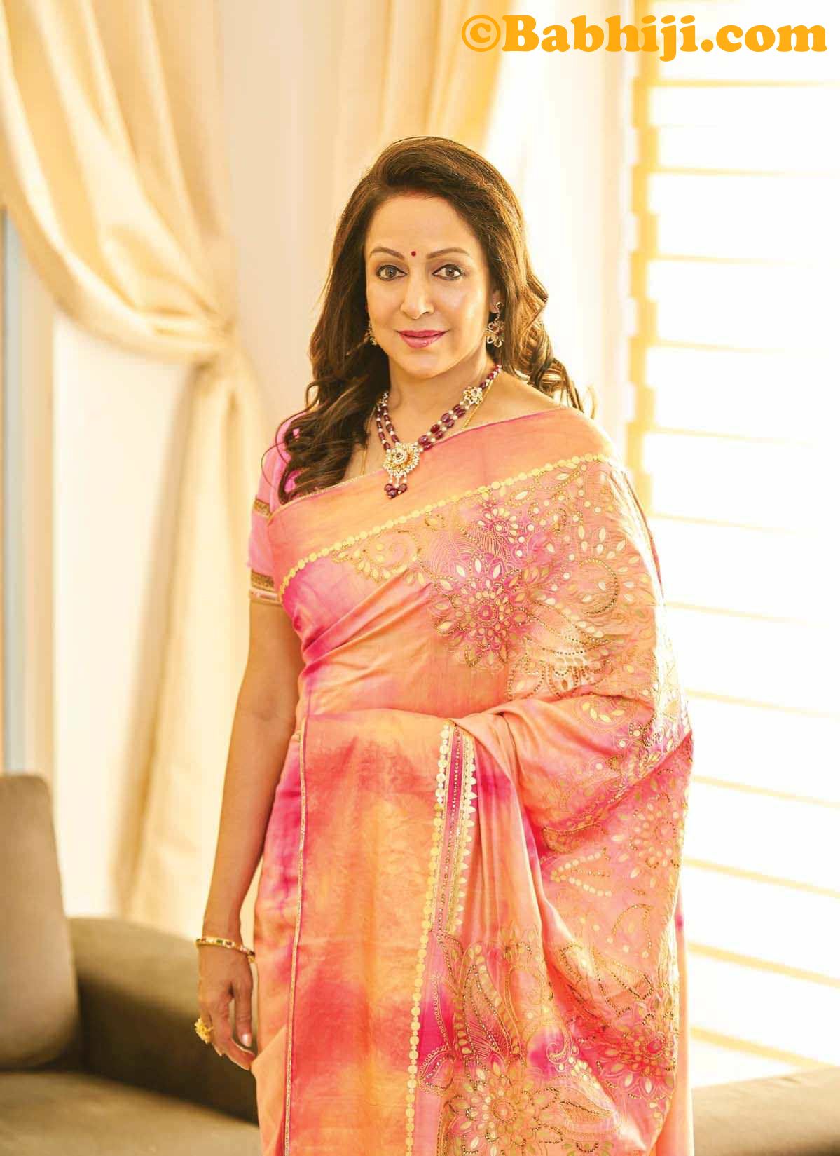 Hema Malini Photo: 02